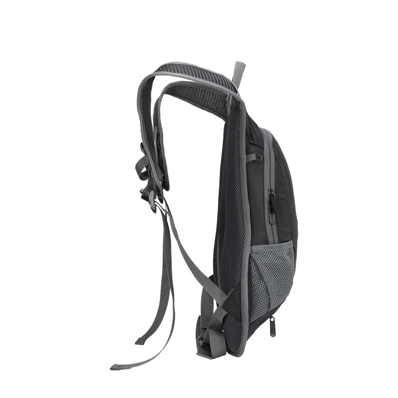 Mochila de hidratación TEROS TE-9034BK, incluye bolsa de agua de 2L, poliéster, negro